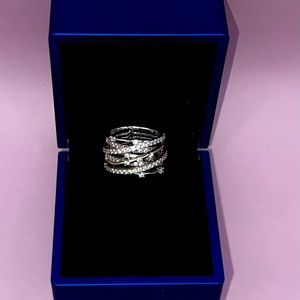 CRISLU Entwined Ring Finished in Pure Platinum - 8/ Pure Platinum Over Sterling